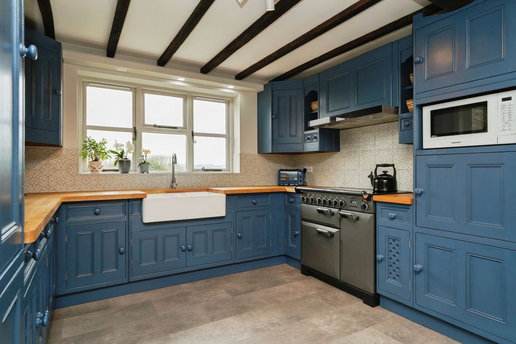 Property photo 3 of 22 Dsc07712