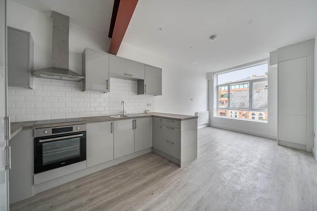 Property photo 2 of 20 Kitchen/Reception Room