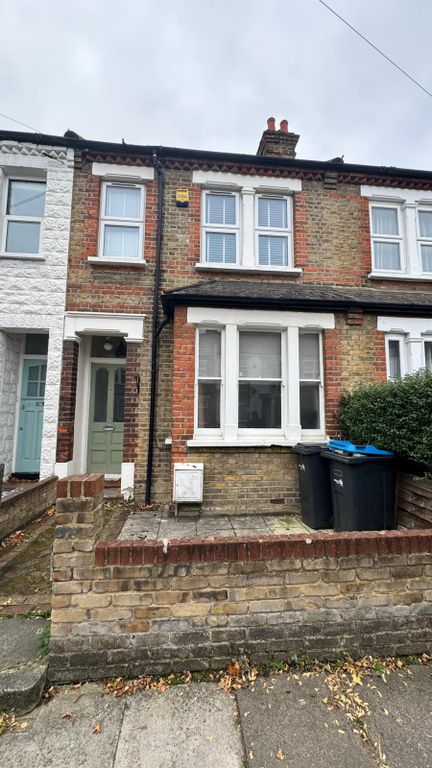 Property photo 1 of 2