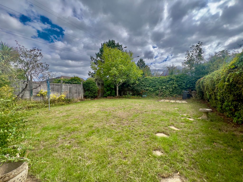 Property photo 2 of 13 Img_5113