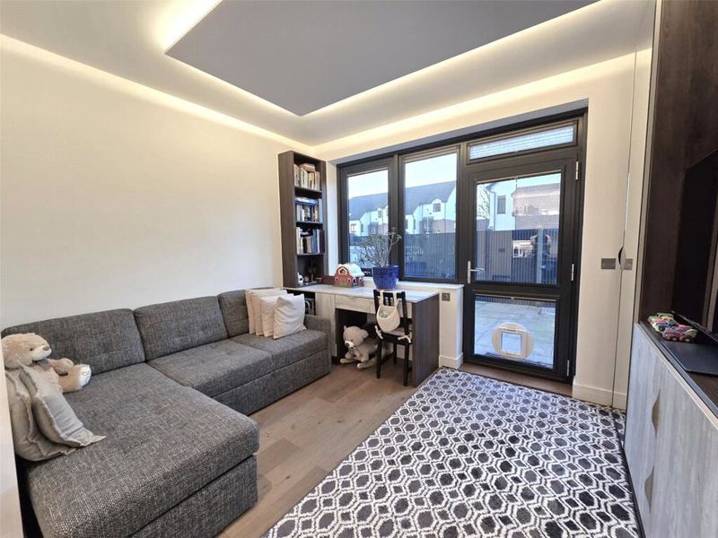 Property photo 3 of 15 Photo 3