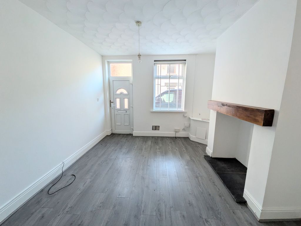 Property photo 3 of 10 Pxl_20260114_102451915~2