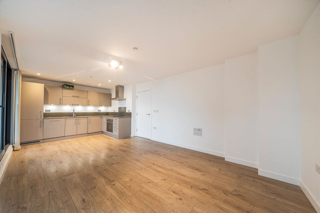 Property photo 2 of 14 1529623 (7)