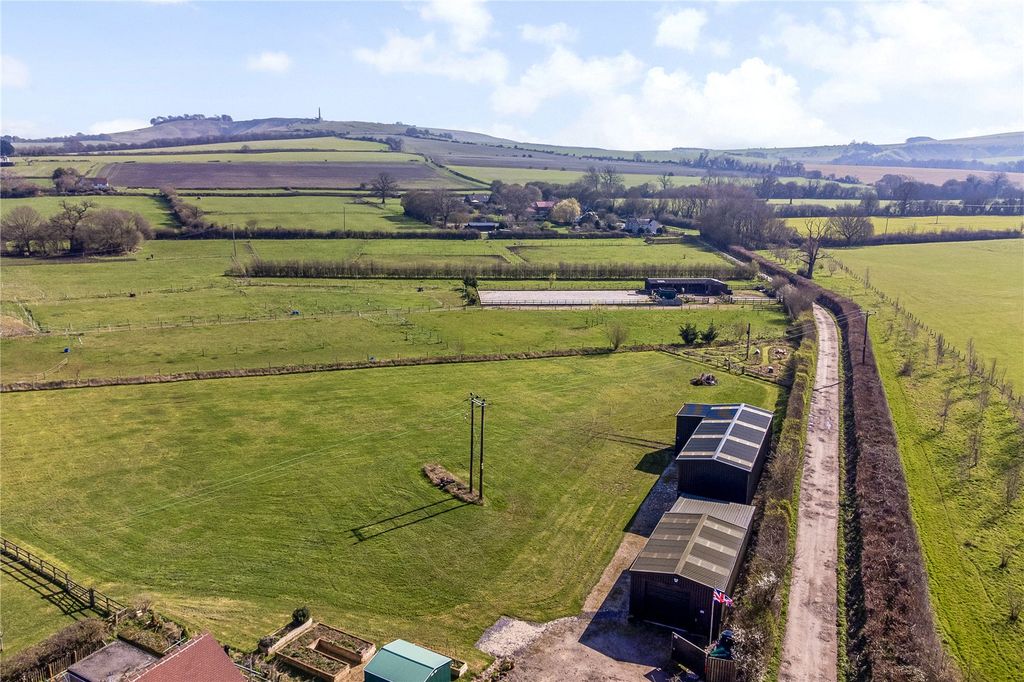 Property photo 2 of 16 Picture No. 34