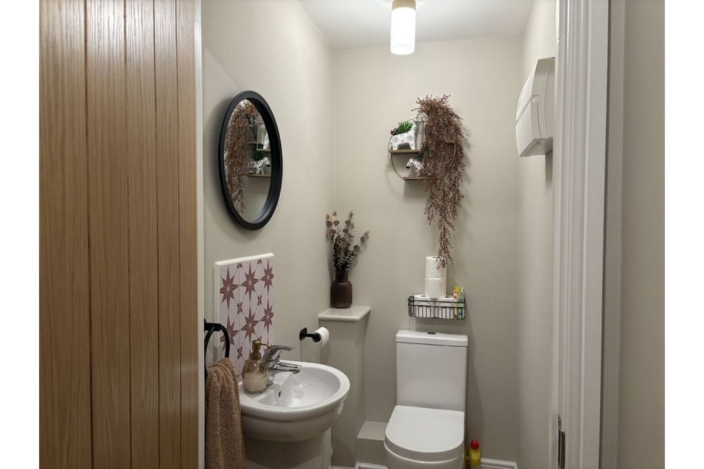 Property photo 3 of 21