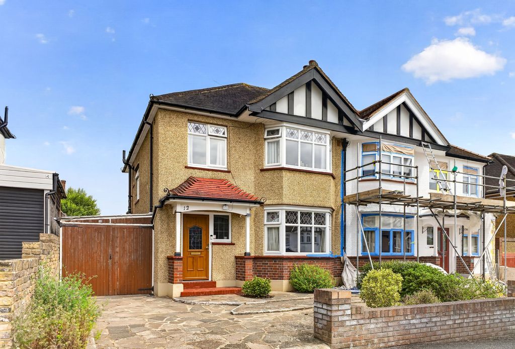 Property photo 1 of 24