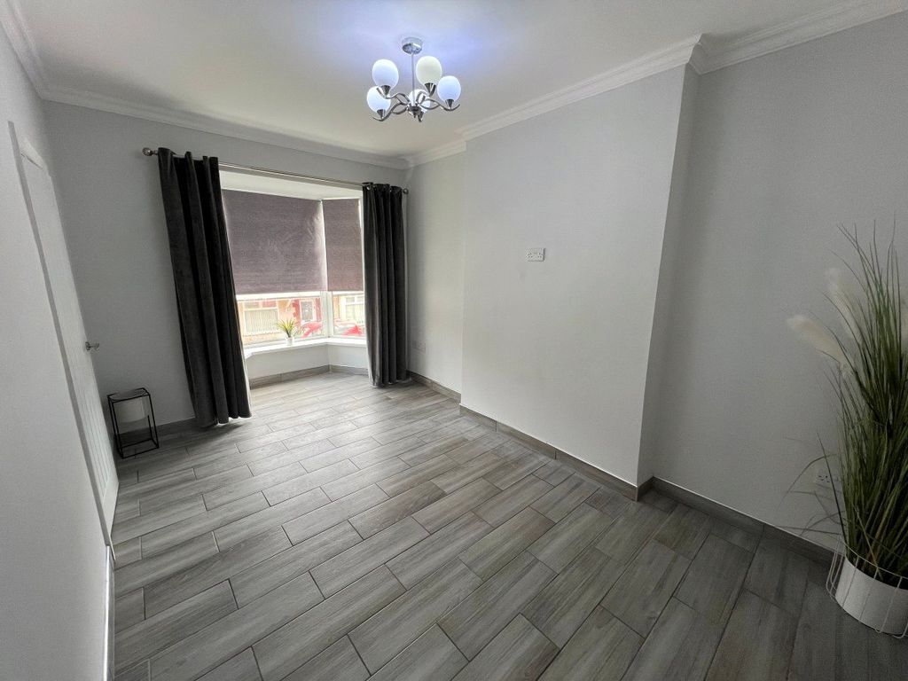 Property photo 3 of 11 Picture No. 03