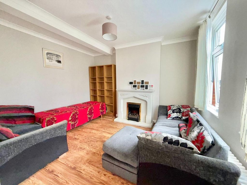 Property photo 2 of 12 Img_3112.Jpg