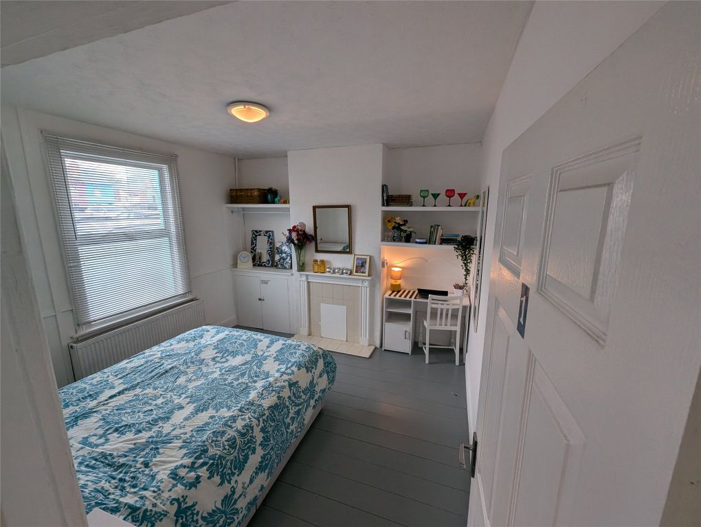 Property photo 3 of 14 Bedroom