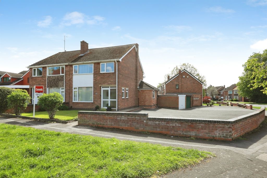 Property photo 1 of 20