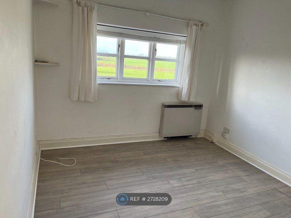 Property photo 2 of 10 Living Area