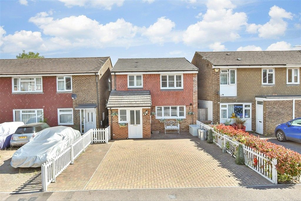 Property photo 1 of 14 External (Brochure)