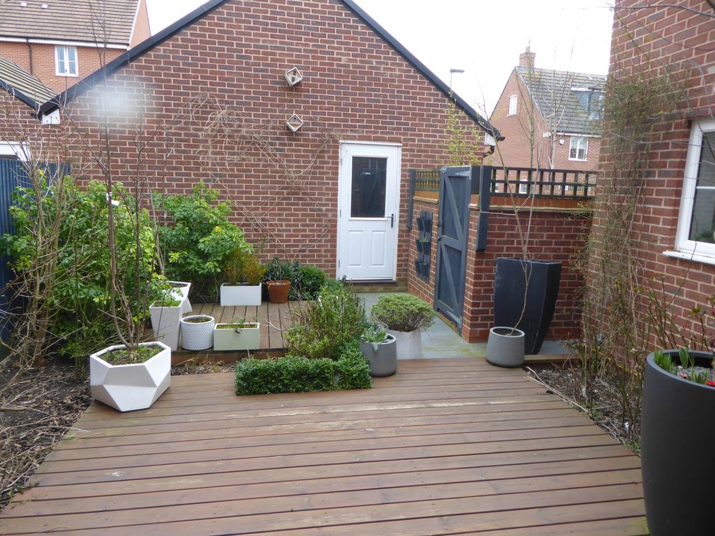 Property photo 2 of 11 Rear Garden
