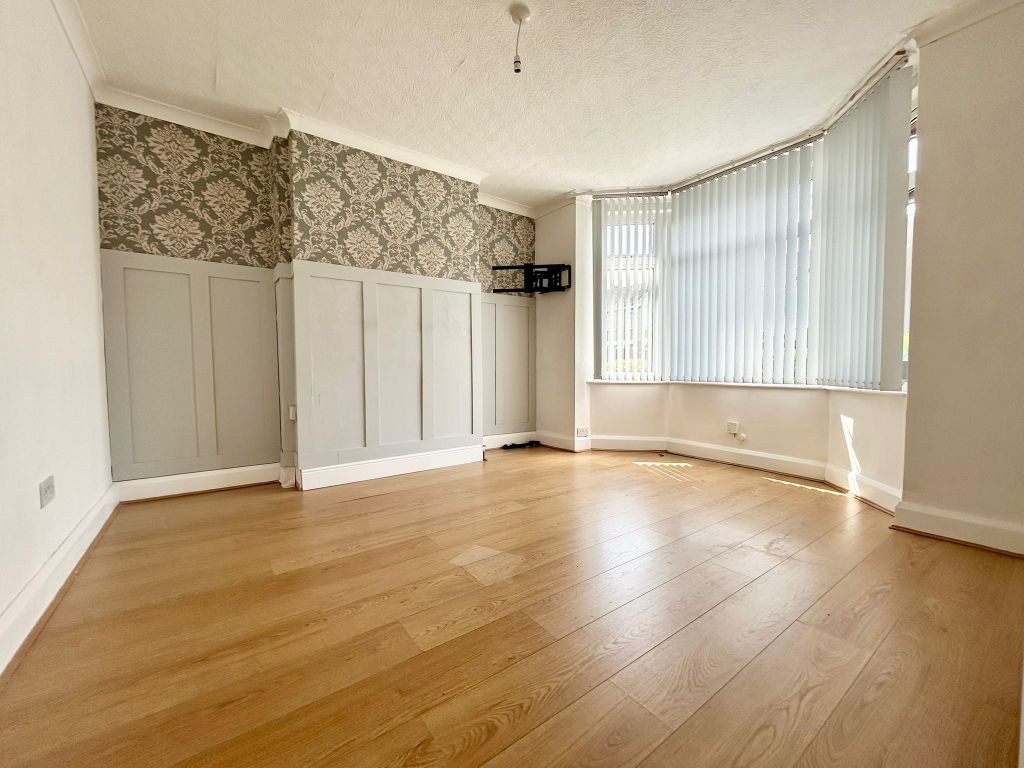Property photo 2 of 19 Whatsapp Image 2026-05-18 At 13.50.19 (5)