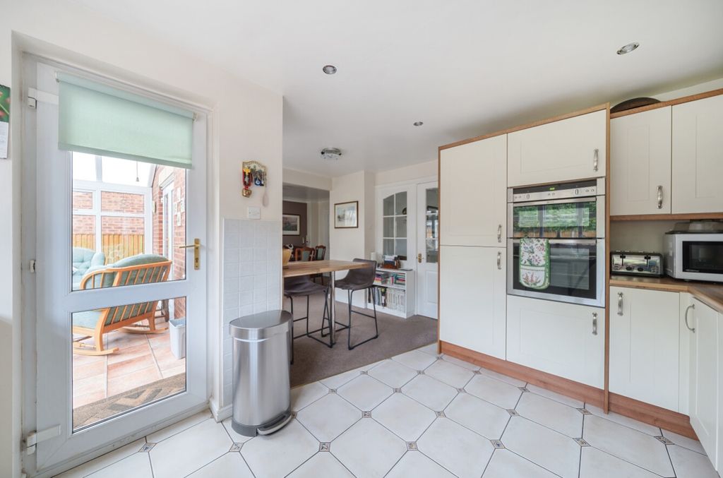 Additional image 8 of 4 bed detached house for saleWarwick Close, Saxilby, Lincoln, Lincolnshire LN1