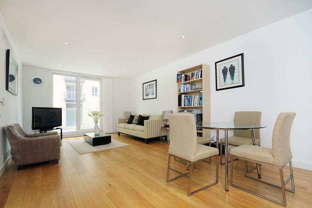 Property photo 3 of 9