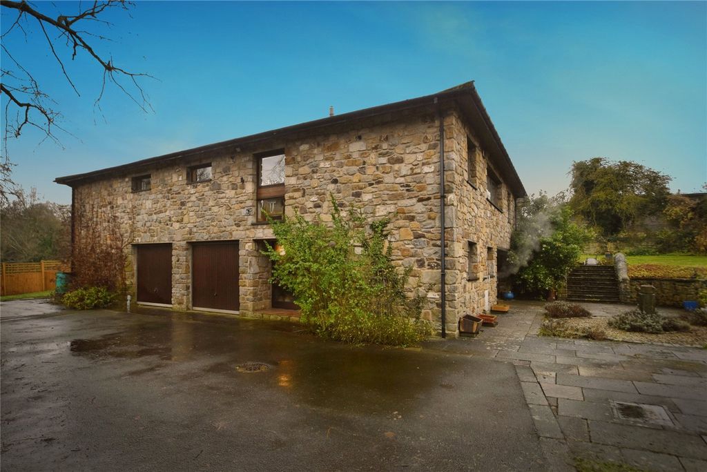 Property photo 2 of 22 Picture No. 26