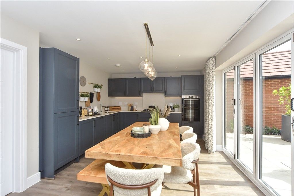 Property photo 3 of 16 Kitchen/Diner