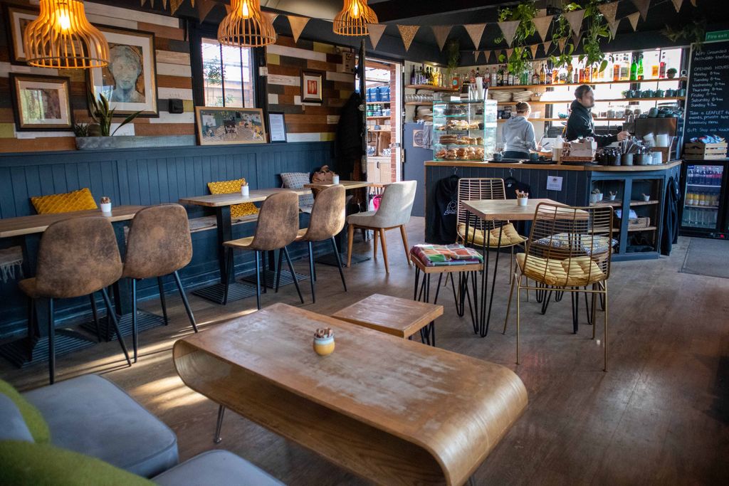 Property photo 2 of 9