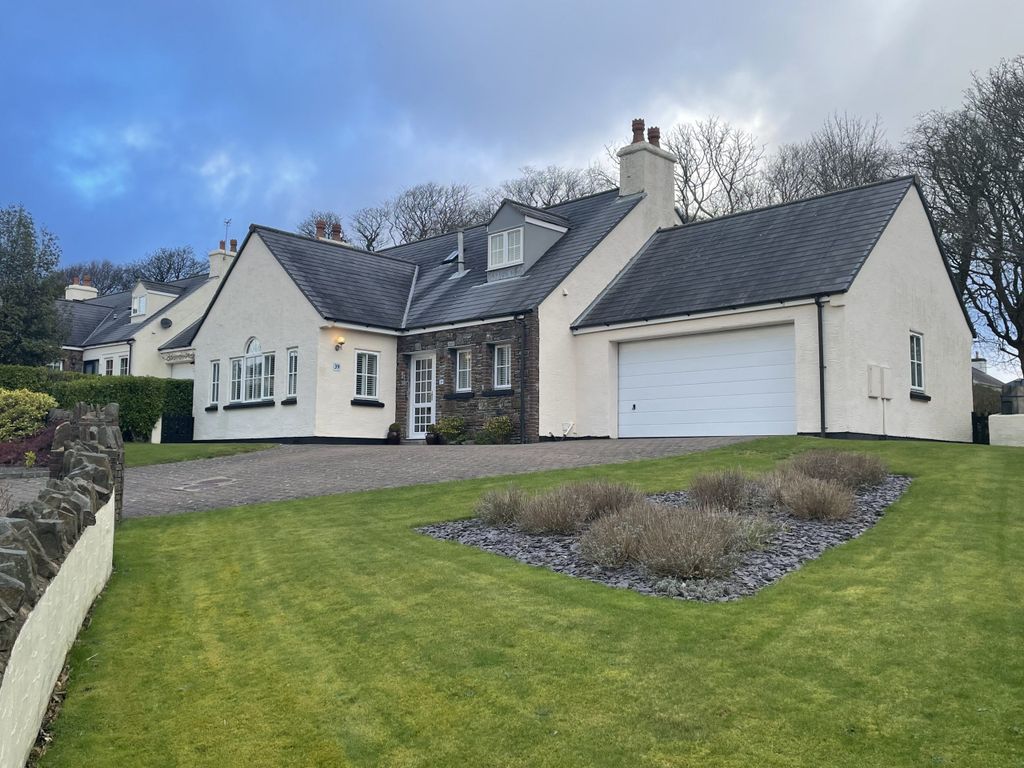 Property photo 1 of 31