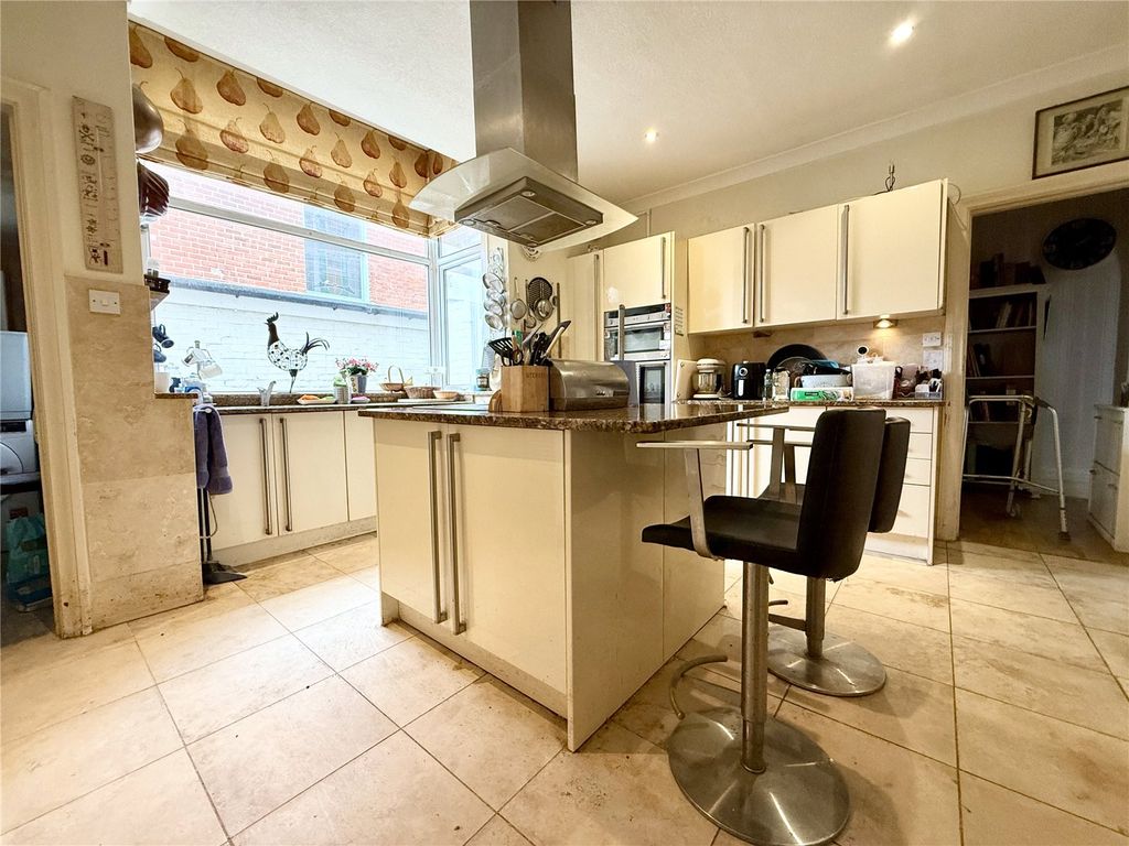Additional image 8 of 3 bed flat for saleSummerfield Road, Bridlington, East Yorkshire YO15