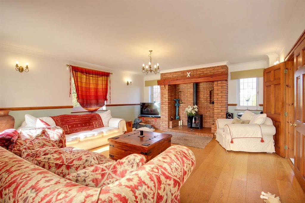 Property photo 2 of 38 Slgh (18).Jpg