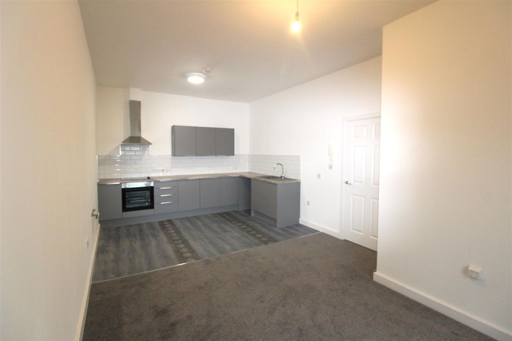 Property photo 2 of 7 Open Plan Living Room And Kitchen