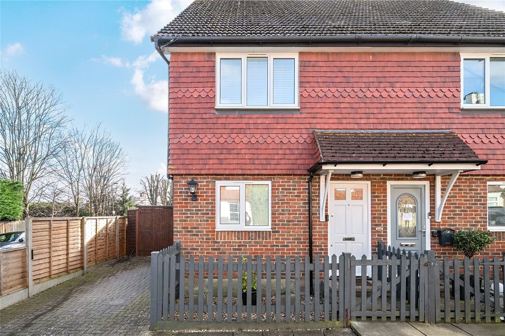 Property photo 2 of 17 Picture No. 23