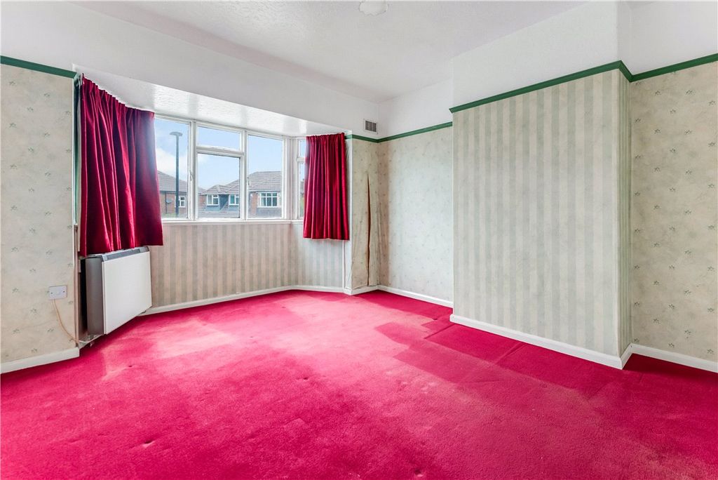Property photo 3 of 12 Picture No. 34