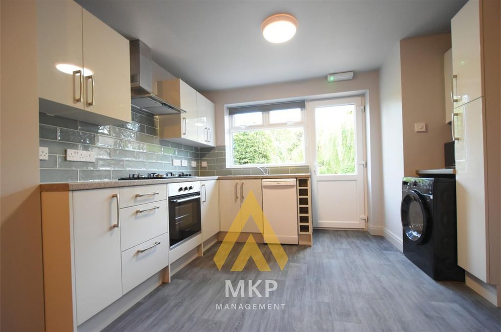 Property photo 1 of 18 1.Png