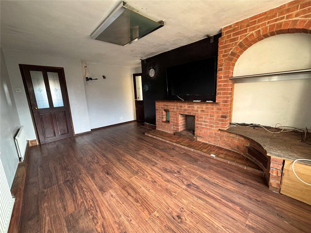 Property photo 2 of 10 Picture No. 09