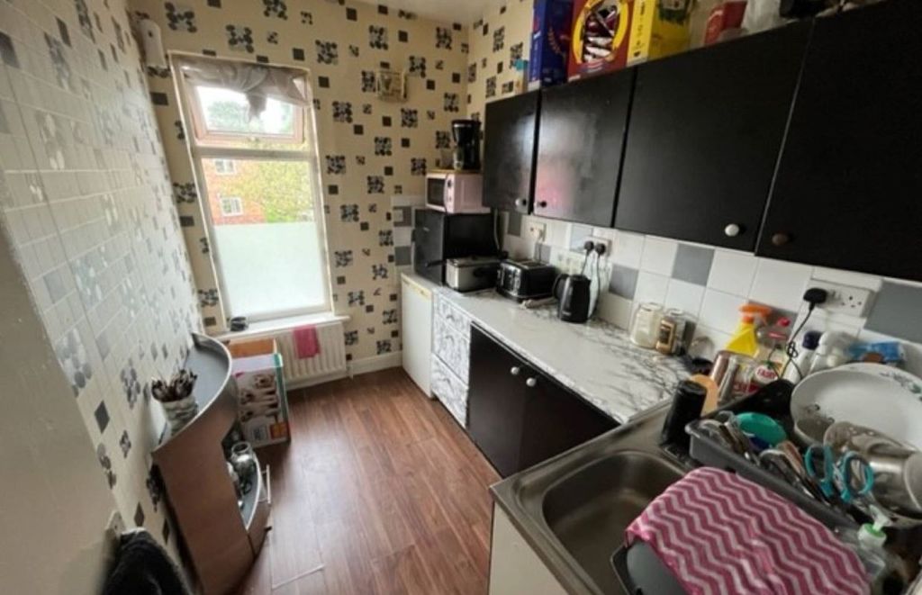 Property photo 3 of 5