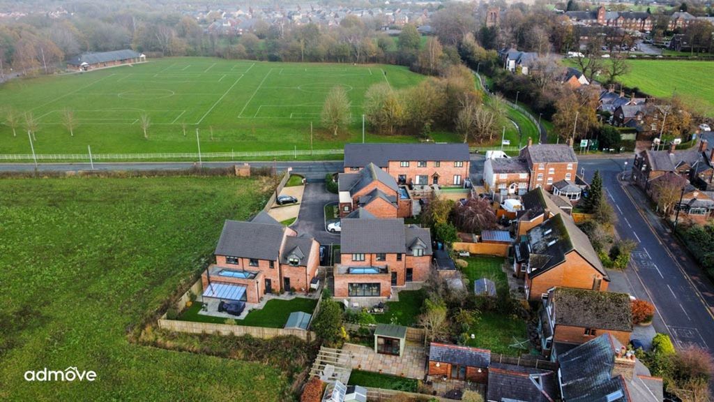 Property photo 1 of 45 Photo 44