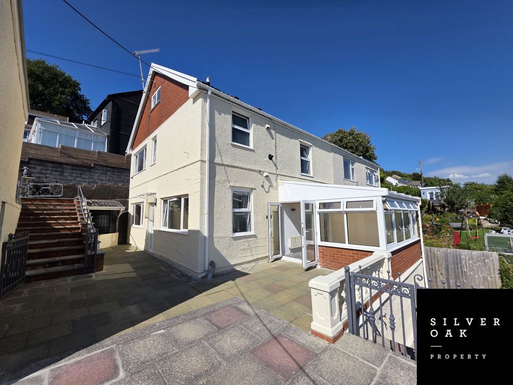 Property photo 1 of 13 1