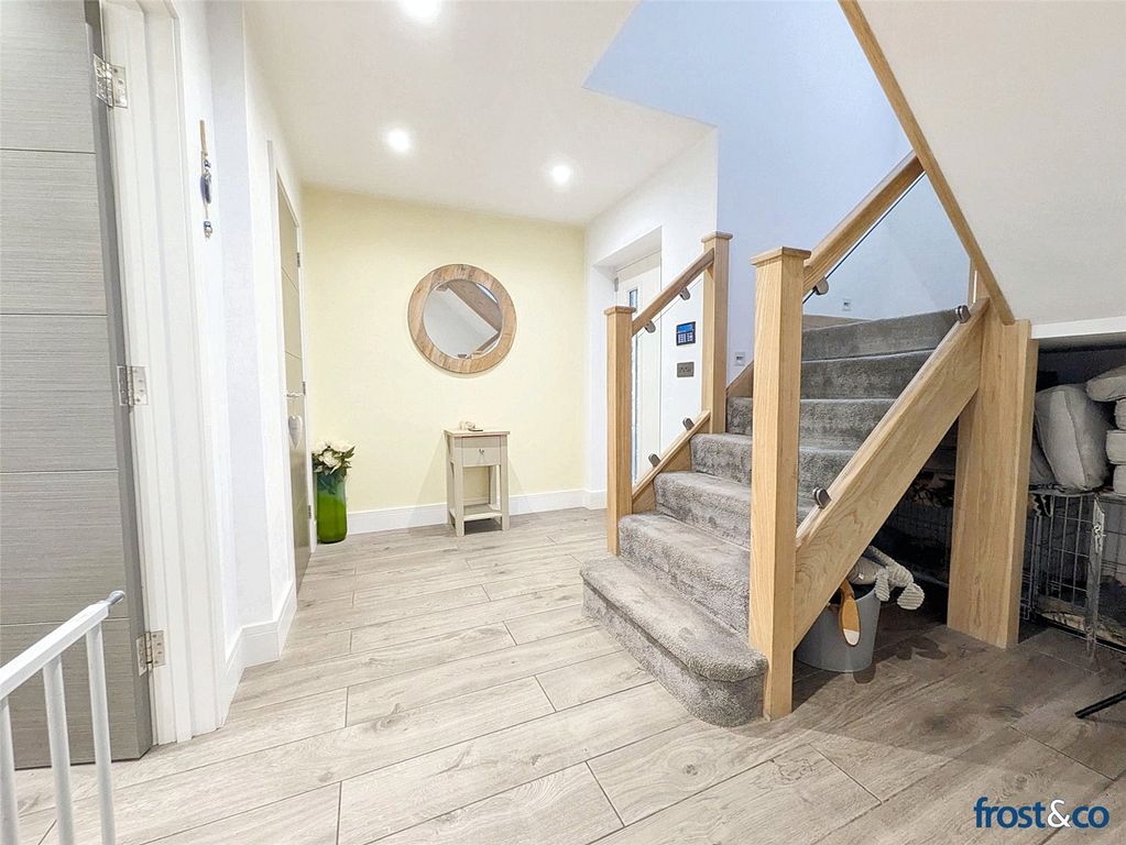 Property photo 2 of 22 Hallway