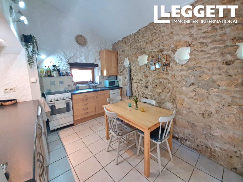 Property photo 3 of 10