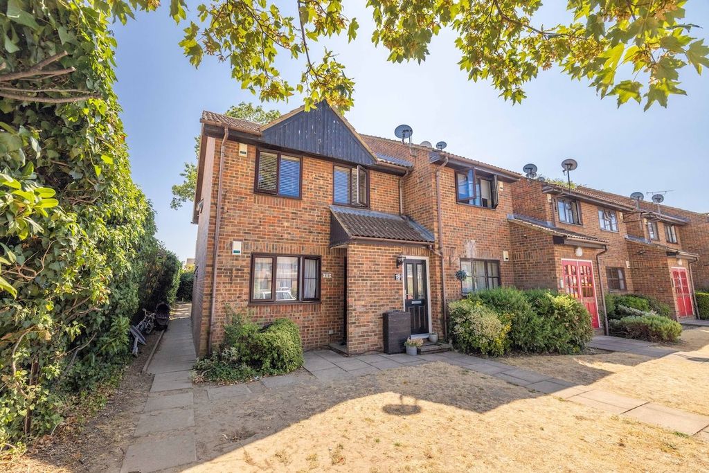Property photo 1 of 10