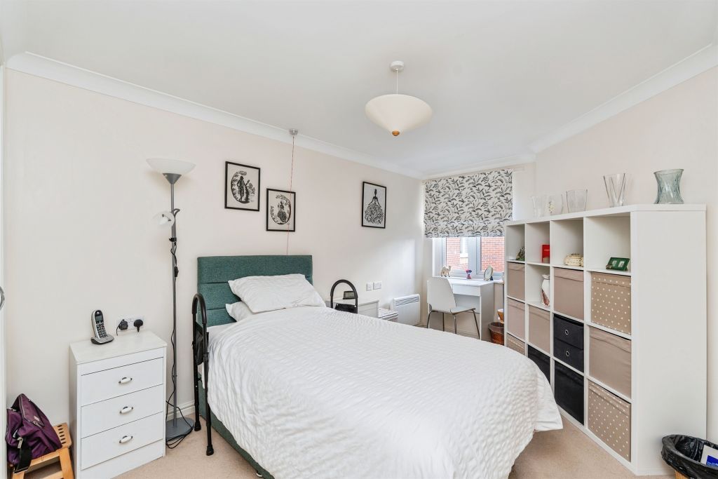 Property photo 3 of 20