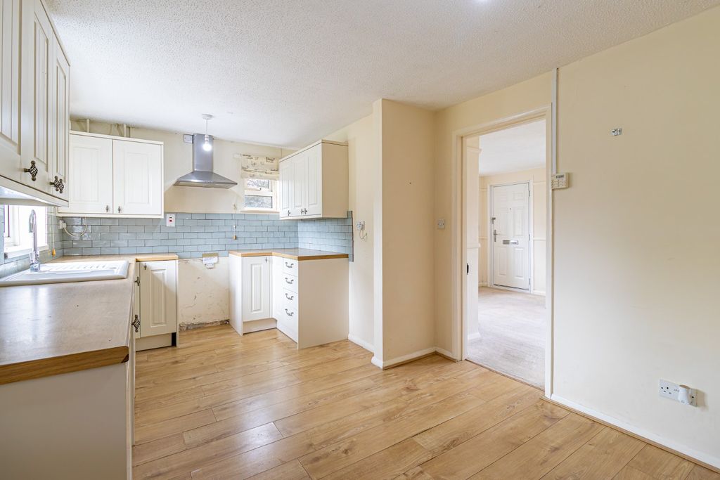 Property photo 3 of 22 5225405