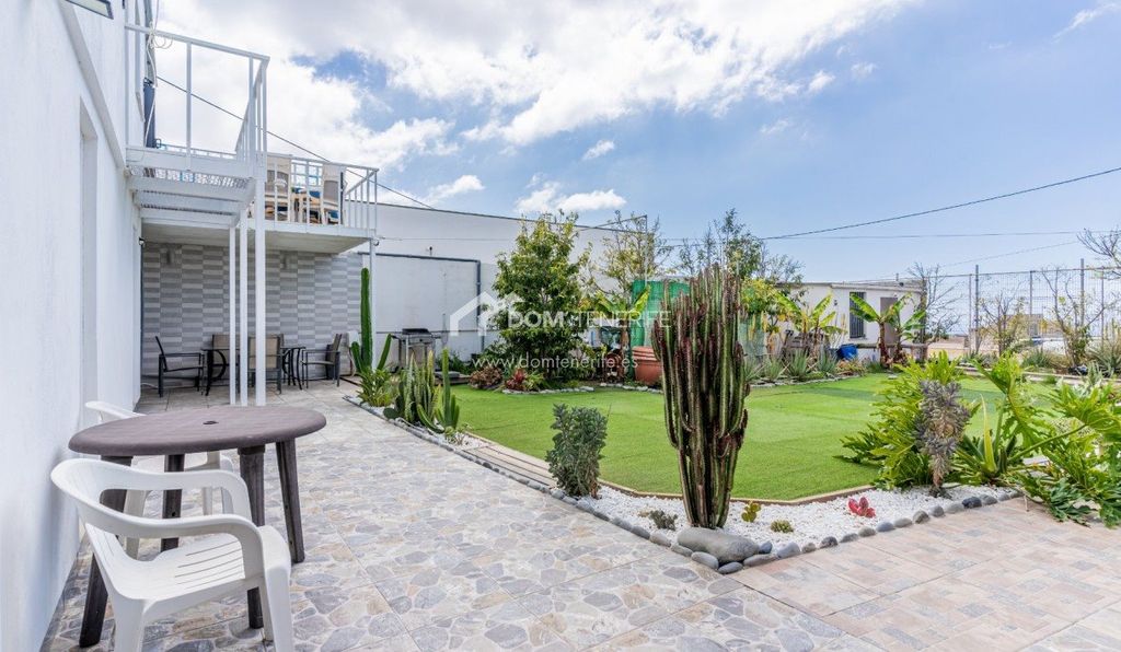 Property photo 1 of 38 Building, Valle San Lorenzo