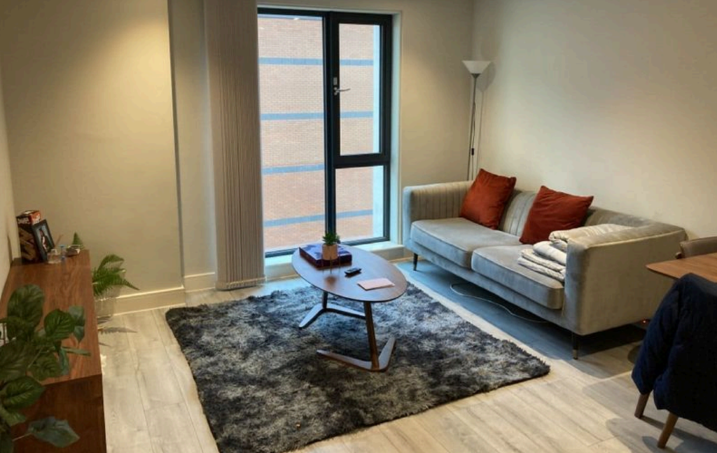 Property photo 1 of 4