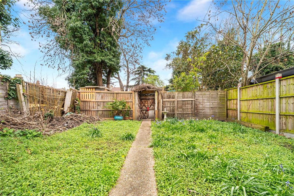 Property photo 3 of 10 Picture No. 26