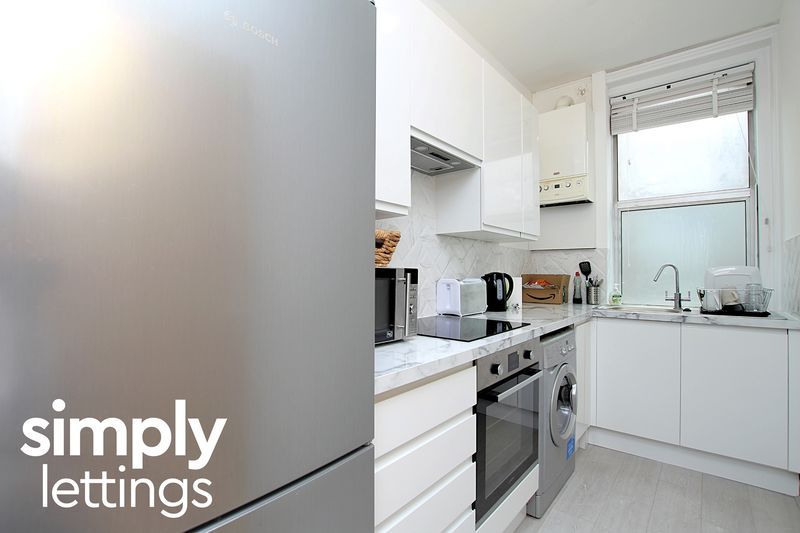 Property photo 3 of 12 Photo 1