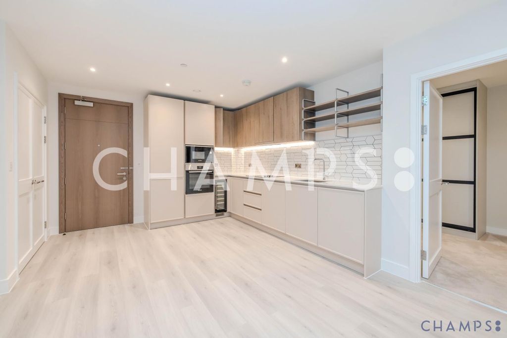 Property photo 1 of 15 Kidbrooke Village 2Bed For Rent