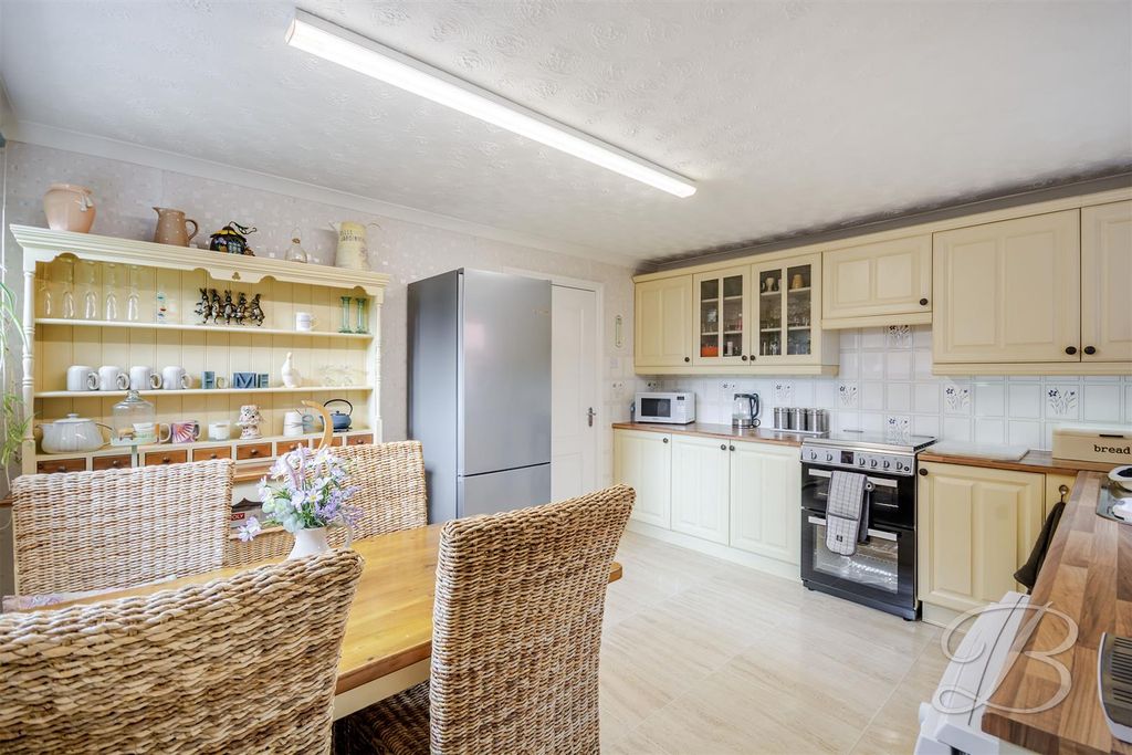 Property photo 3 of 38 Ccltd-29.Jpg