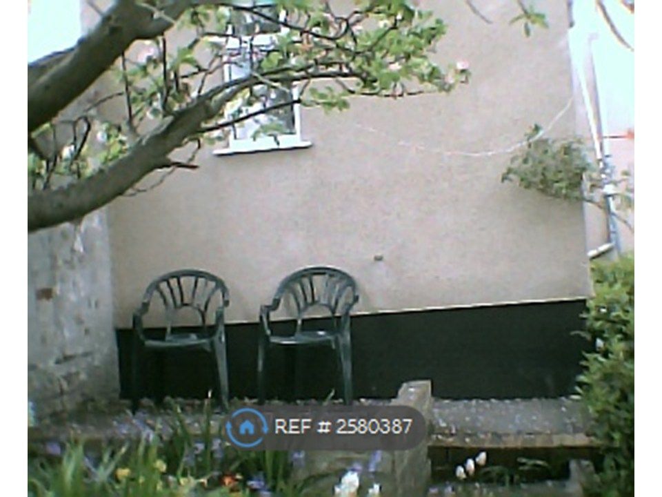 Property photo 3 of 8 Patio
