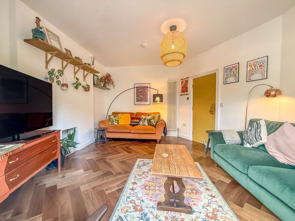 Property photo 3 of 15