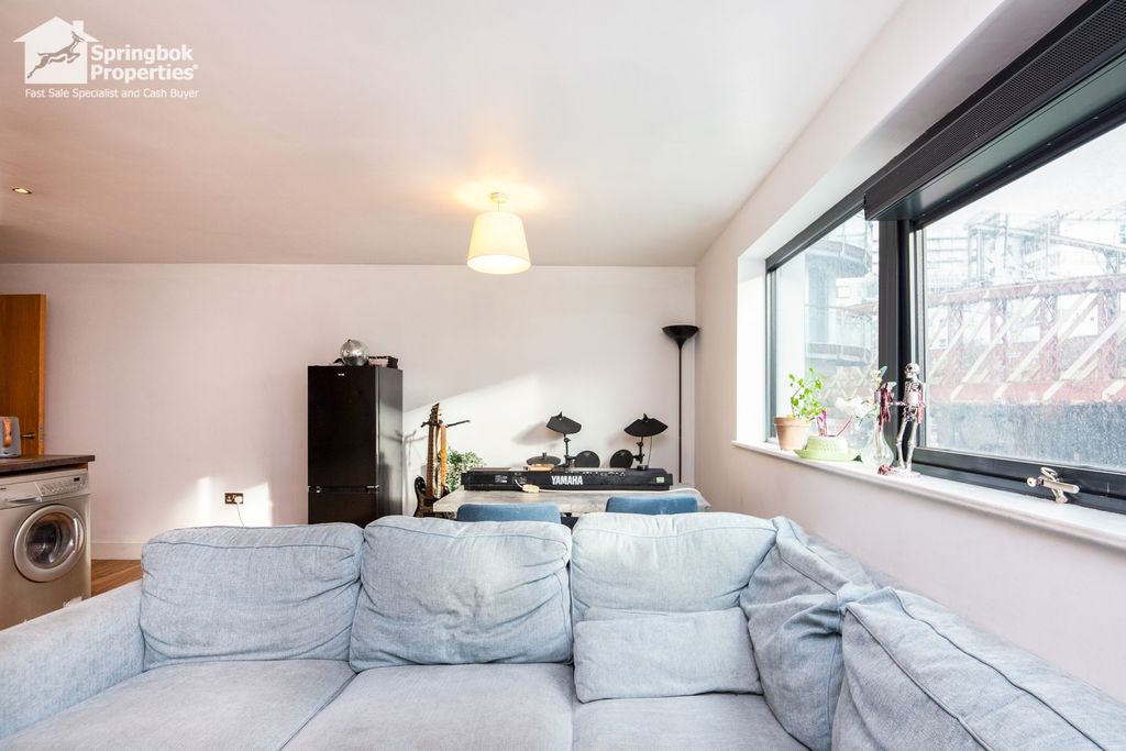 Property photo 3 of 9 Image 3