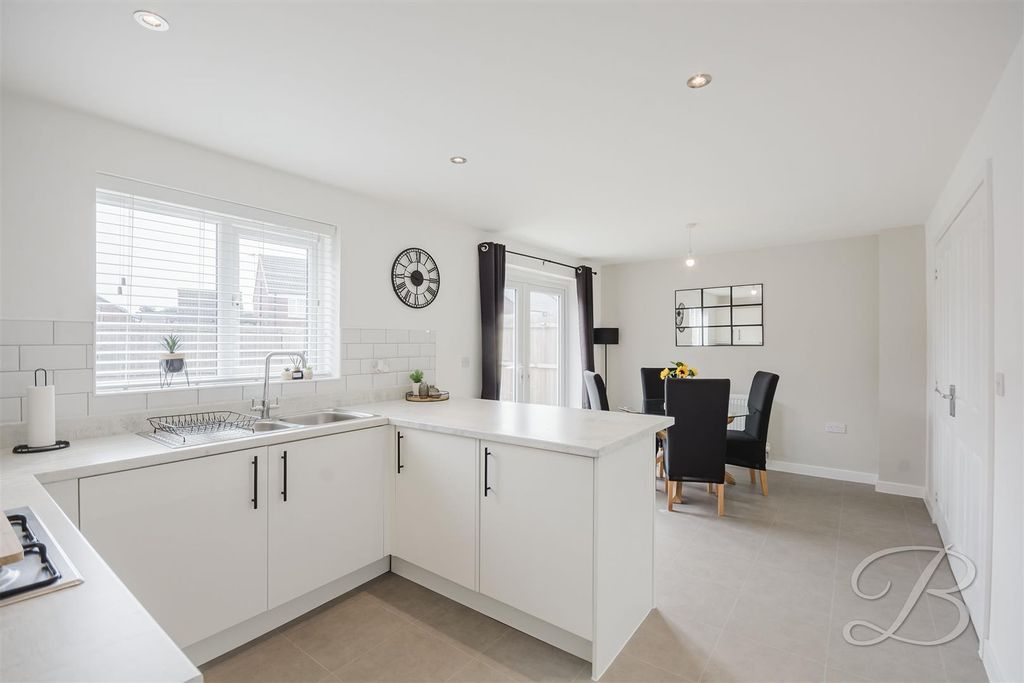 Property photo 2 of 19 Ccltd-10.Jpg