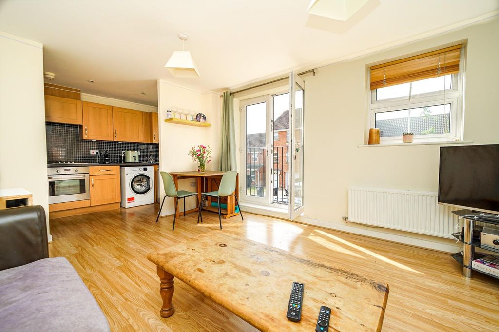 Property photo 2 of 15